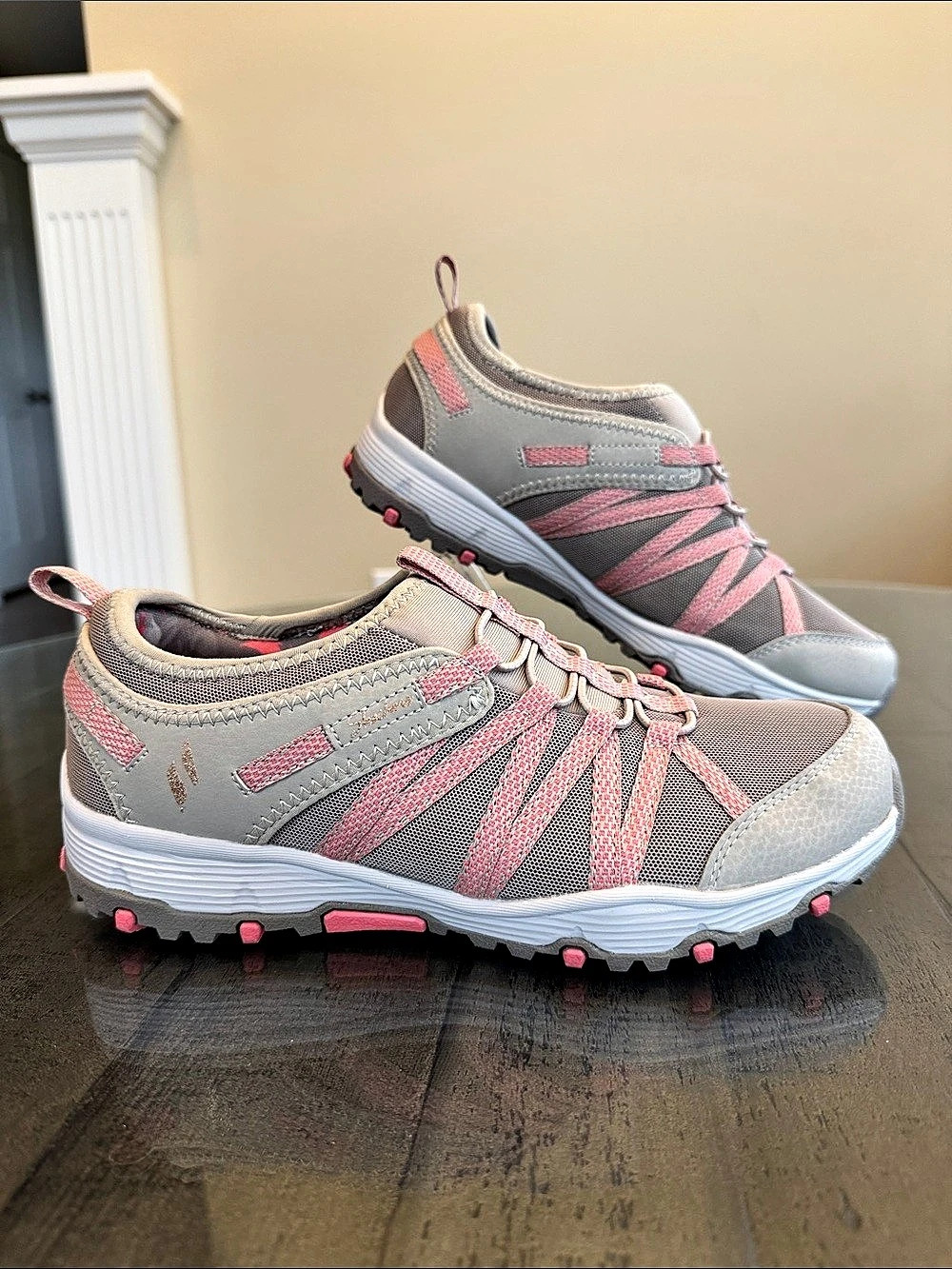 Skechers Seager Hiker Gray & Pink US Size 7. Shoes are Unworn. Memory Foam
